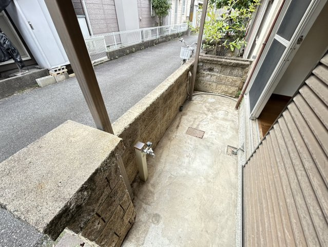 クィーンズタウンハウスのその他|洗濯機置場