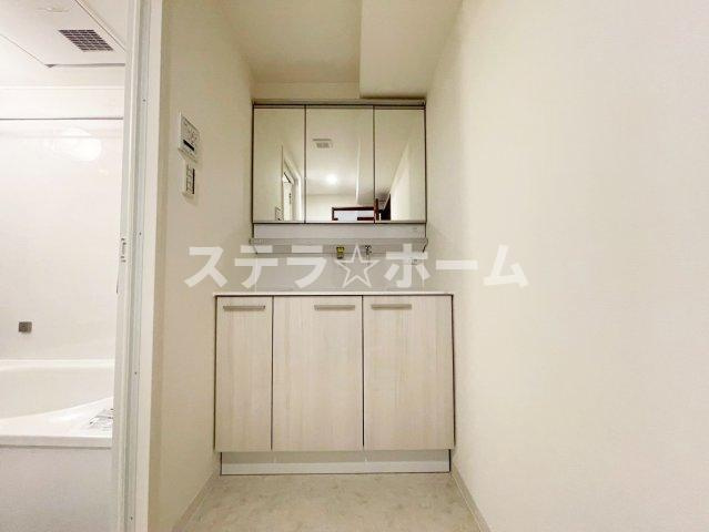 ベル・パークシティB棟の独立洗面台|独立洗面化粧台が付いています