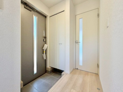 【玄関】 | 銚子市松本町１号棟 | 施工例:即日のご見学も可能です。お気軽に0476-37-3888までお問合せ下さい。