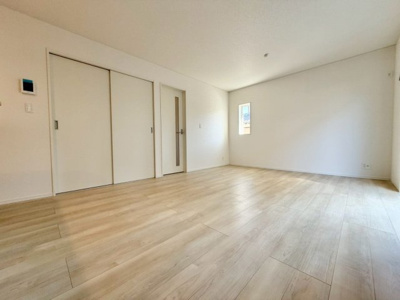 【居間・リビング】 | 銚子市松本町１号棟 | 施工例:即日のご見学も可能です。お気軽に0476-37-3888までお問合せ下さい。