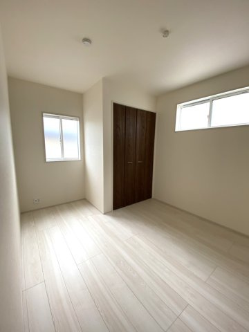 【洋室】 | 川越市豊田町二丁目　新築戸建　2号棟 | 5.25帖です。