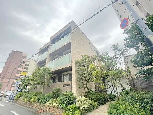 インフィニティ北川口の外観