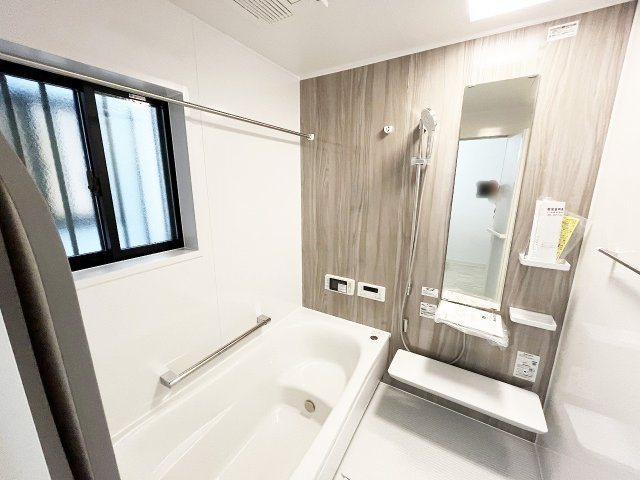 【中古戸建】京都市伏見区久我御旅町「長岡京駅」3LDKの浴室