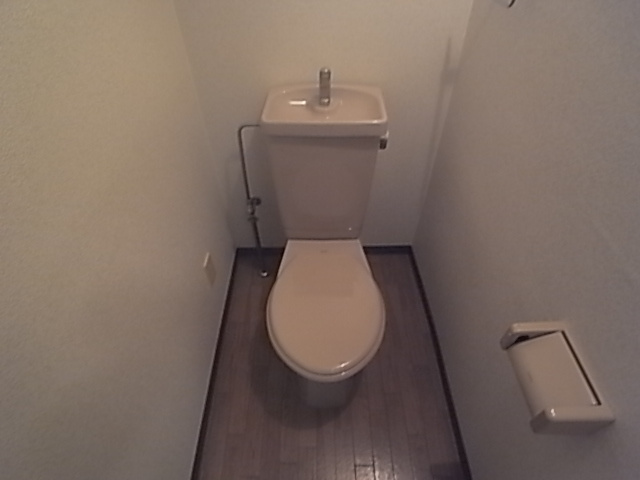 クラッセ岡本のトイレ