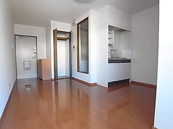 ウィング本山Ⅱの居間・リビング