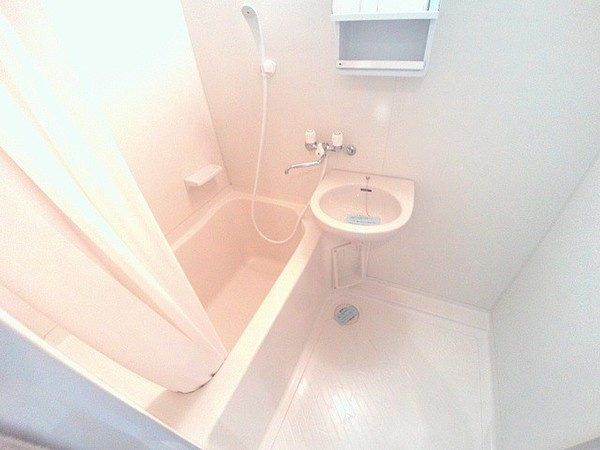 アージュ・リベルテ本山の浴室