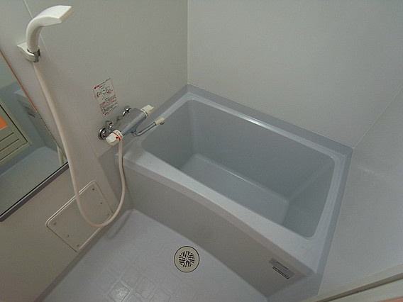 エステムコート新神戸エリタージュの浴室