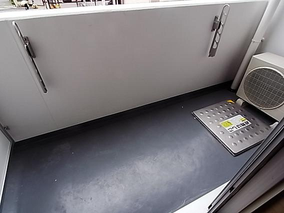 RECIA　ROKKOのバルコニー