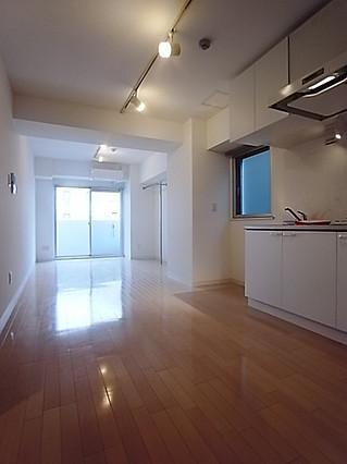 RECIA　ROKKOの洋室