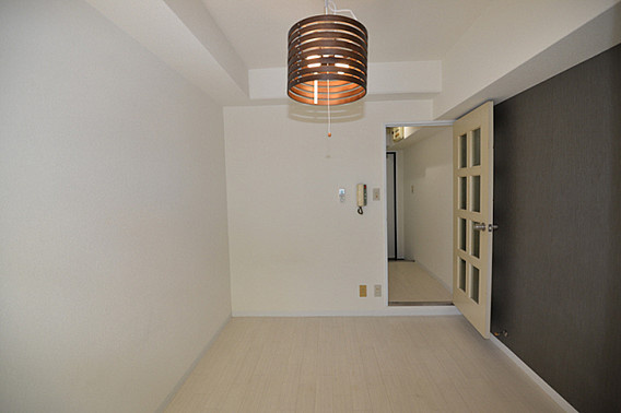 ネオアージュ神戸元町の居間・リビング