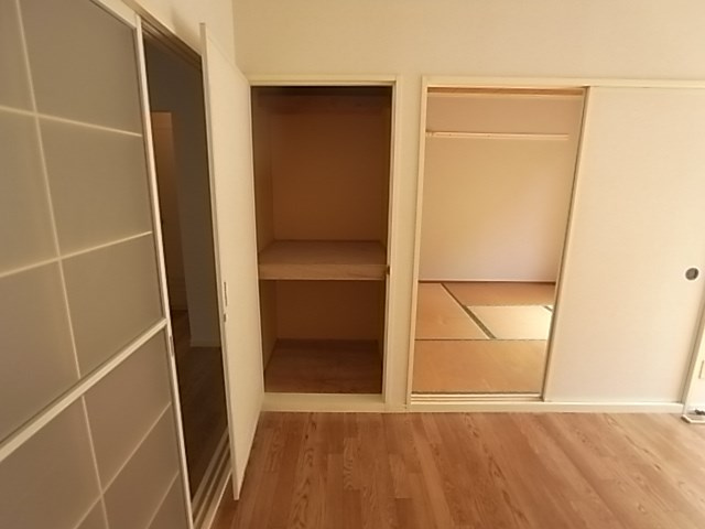 ヒルサイド山手の収納