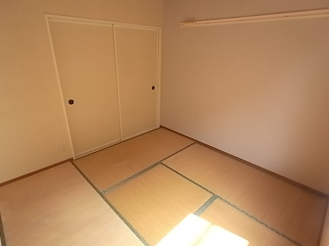 ヒルサイド山手の居間・リビング