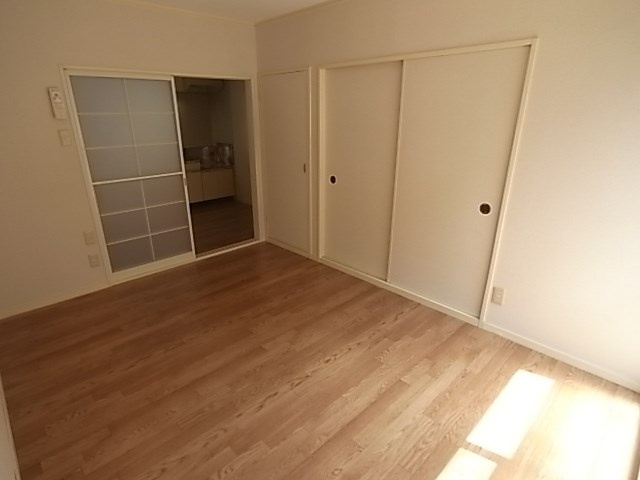 ヒルサイド山手の居間・リビング