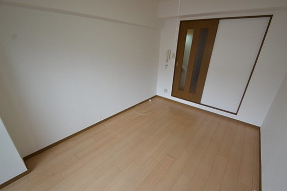 フォルティナドムスの洋室