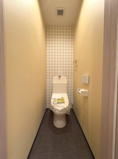 【トイレ】 | 右京区梅津中村町 | 温水洗浄機能付きトイレ：冬でも快適にお使いいただけます！