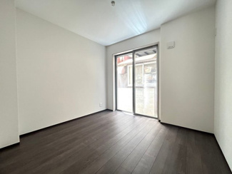 【洋室】 | 右京区梅津中村町 | 書斎、プライベートな空間などマルチにお使いいただけるお部屋！