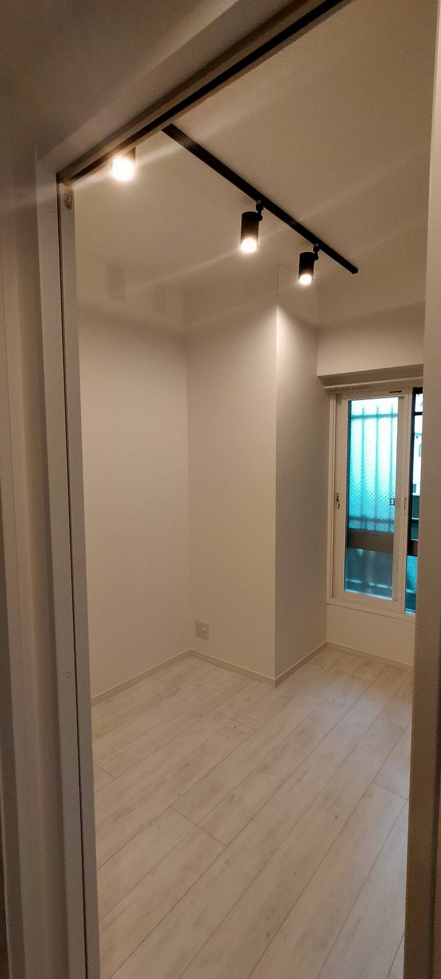 ルピナス瀬谷の洋室|洋室