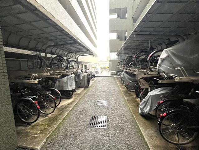 ルピナス瀬谷の駐輪場|共用部・駐輪場