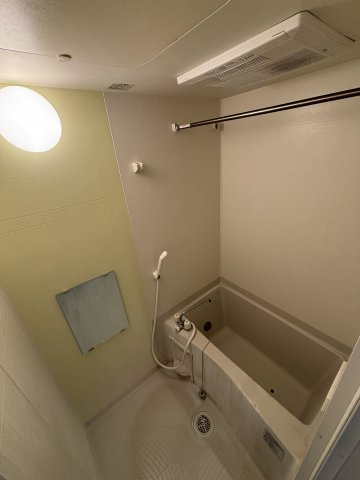 MELDIA行徳の浴室