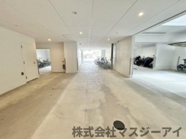 セレニテ東三国ミラクのロビー