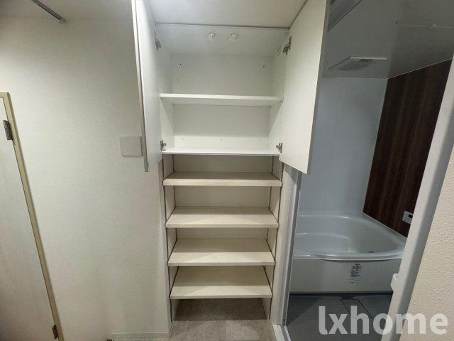 カルチェ茨木の収納|たっぷりとした収納スペースです