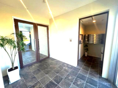 【エントランス】 | SUNNY SIDE COURT