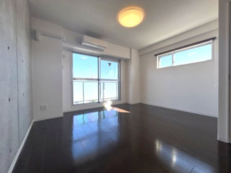 【居間・リビング】 | SUNNY SIDE COURT