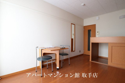 【居間・リビング】 | レオパレスPolaris