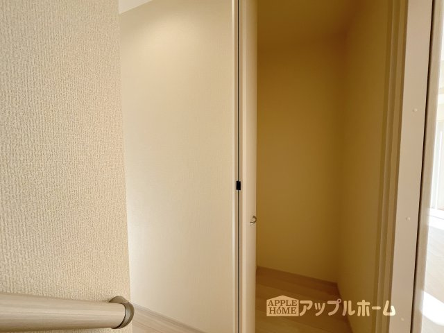 【新築戸建】深谷市上柴町西第5の収納|ホール収納