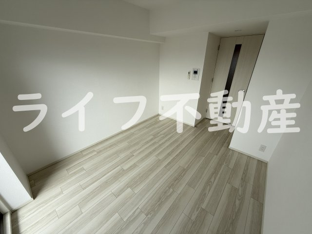 アドバンス大阪バレンシアの居間・リビング|使いやすいリビングです