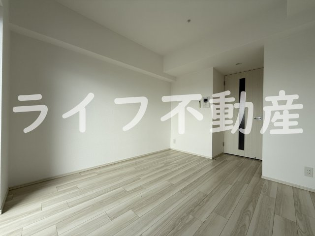 アドバンス大阪バレンシアの居間・リビング|居間です