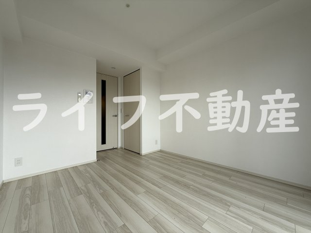 アドバンス大阪バレンシアの洋室|洋室です