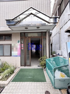 【エントランス】 | ビラ・トレンディ