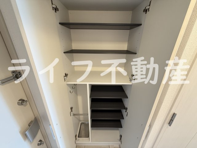 アドバンス大阪バレンシアの収納|収納スペース豊富です