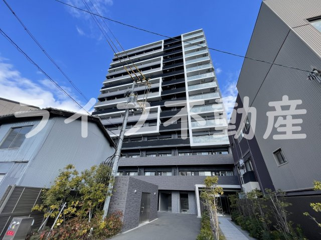 アドバンス大阪バレンシアの外観|落ち着いた雰囲気の外観です