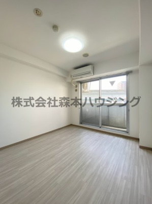 【洋室】 | 　ヴィラ守口 | 明るい洋室です