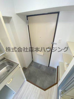 【玄関】 | 　ヴィラ守口 | 玄関です