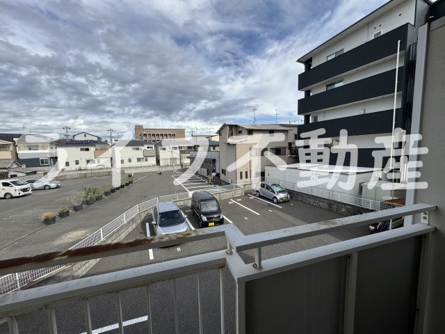 アイケイハイツ高井田B棟の展望