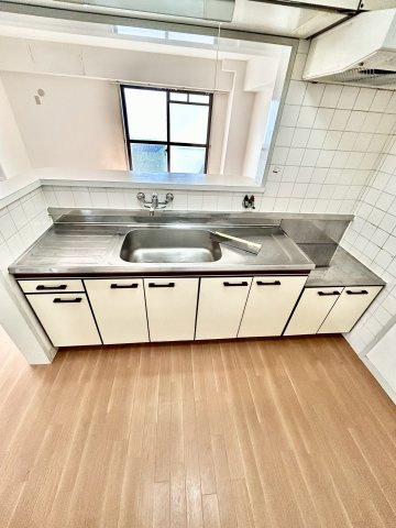 三杉プチシャトーのキッチン