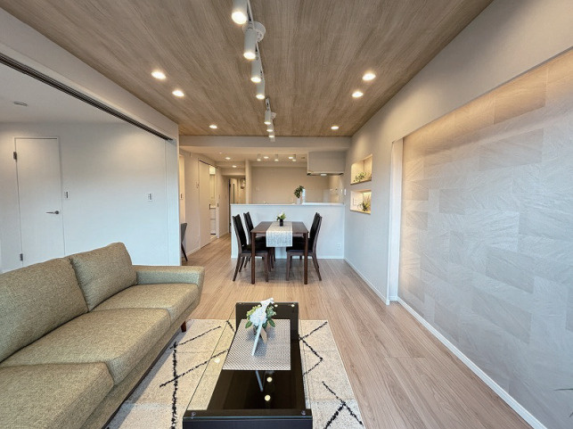 本郷台サンハイツの居間・リビング