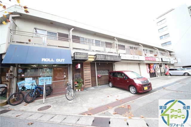 春名文化の外観