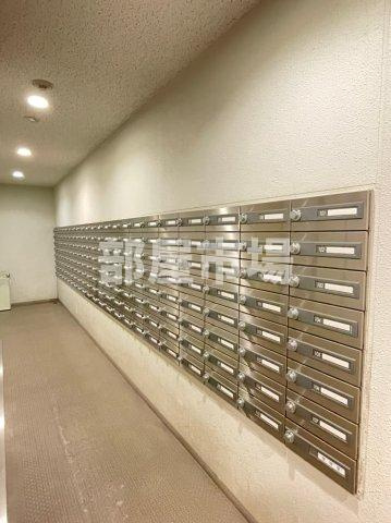 レジディア南千住のその他共用部分|メールボックス