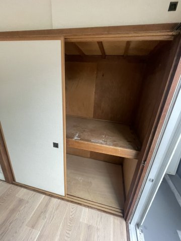 榛葉マンションの収納