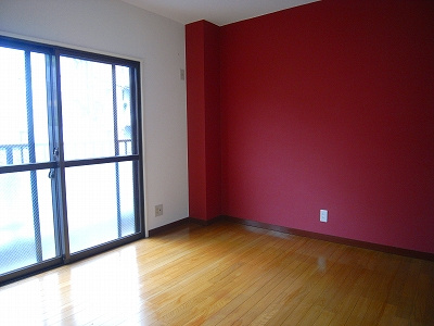 プルーナス小日向の居間・リビング