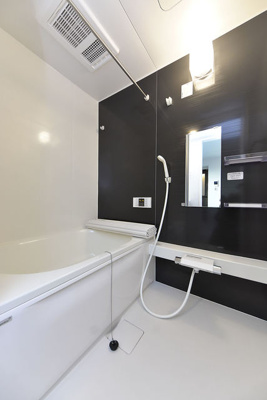 【浴室】 | Ｈｅｉｍ　Ｋｏｍｏｒｅｌｉａ | 浴室