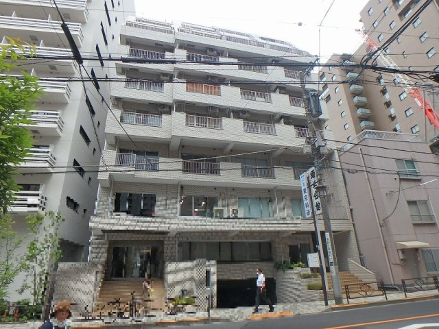 ニューハイツ湯島の外観