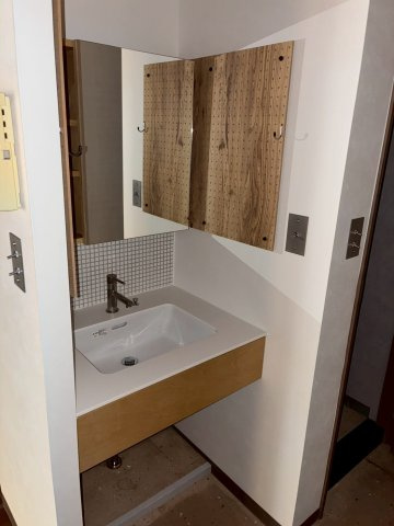 ニューハイツ湯島の独立洗面台