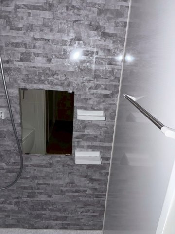 ニューハイツ湯島の浴室