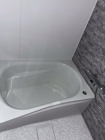 ニューハイツ湯島の浴室