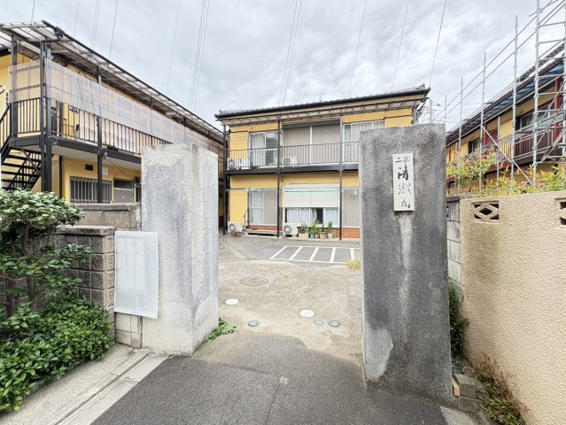 清滝園のエントランス